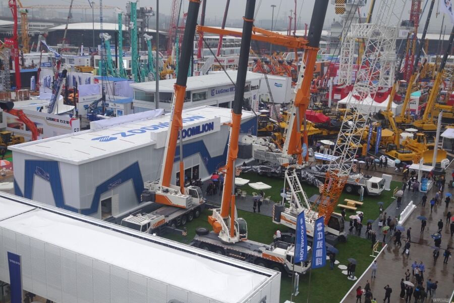 Bauma2014 aukaugura en上海新国际博览中心