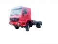 Sinotruk豪豪4 x 4 amion，吹捧rooues motrices tracteur，路上卡车