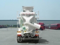 Sinotruk Howo 6x4混凝土搅拌机，水泥转移卡车，搅拌机卡车8立方米