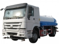 Sinotruk Howo 4 x 2 eauréservoirCamion 10m 3 d'Arrosage，10000 liters eau tank卡车