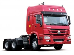 中国重汽HOWO 6x4双卧铺牵引车，挂车头，10轮牵引车头在线