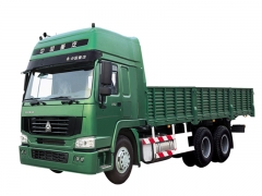 满意的Sinotruk Howo 6x4货车卡车用于散装商品运输，带有两个铺位的cargotruck，在线围栏卡车